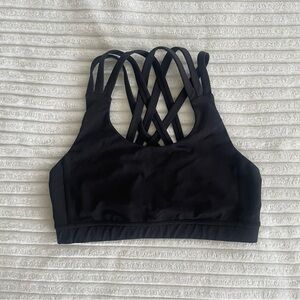 Black Lululemon Strappy Sports Bra